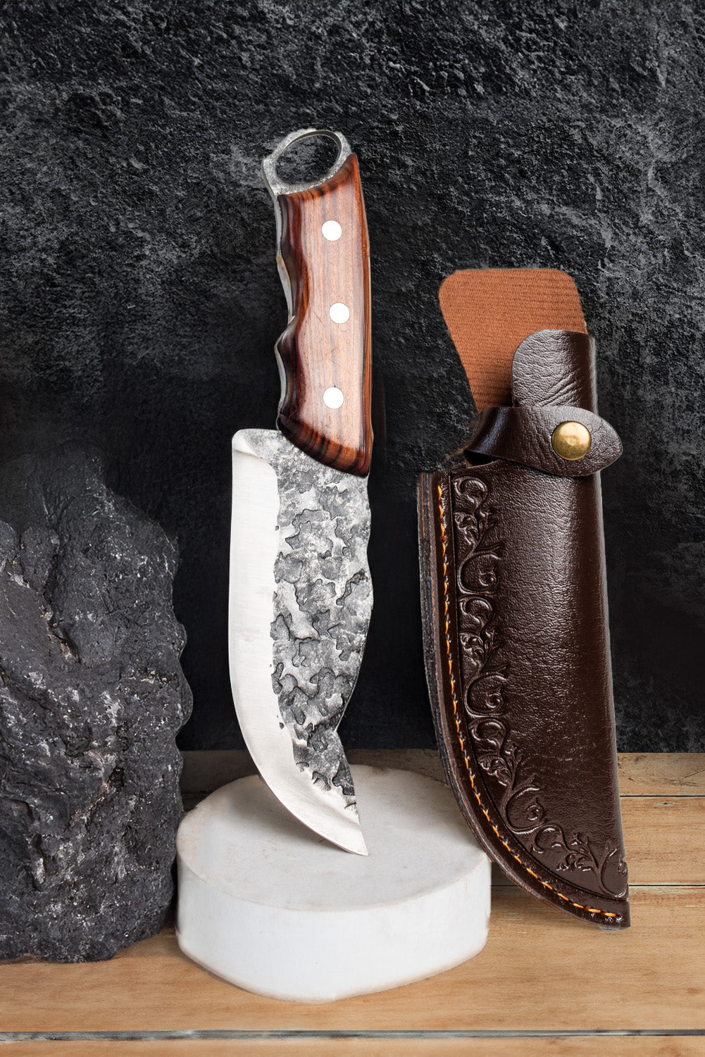 Kit Garras Afiladas - Cuchillo, Tabla Personalizada y Sazonador
