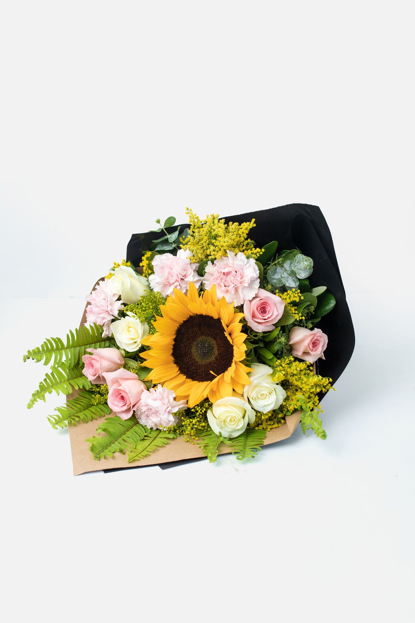 Amable - Girasol, Rosa Blanca y Clavel Rosa VILLA