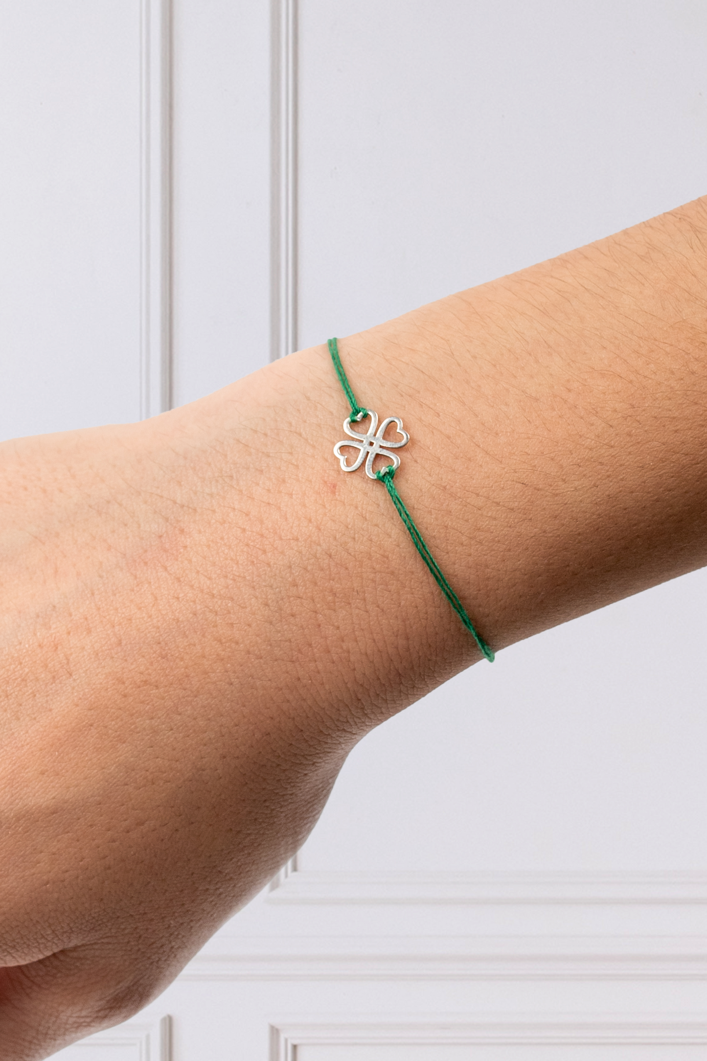 Pulsera Deseo + A tu memoria - Rosa Blanca y Lilium Blanco