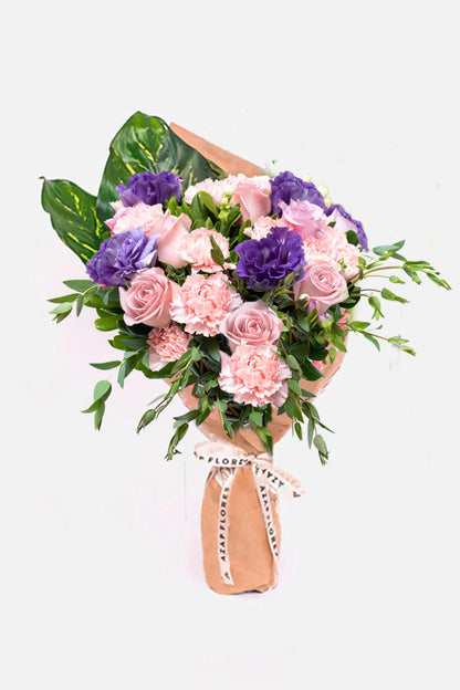 Amor Bonito // Rosa Clarita, Clavel Rosa y Lisianthus PYC