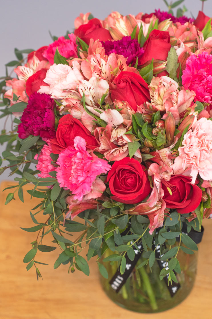 Enamorados / Rosa Roja y Astromelia Rosa TORREÓN